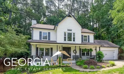 685 Cranberry Pl, Roswell, GA 30076