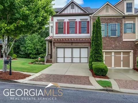 6921 Fellowship Ln, Flowery Branch, GA 30542