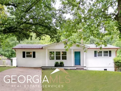 490 Richards Rd NE, White, GA 30184