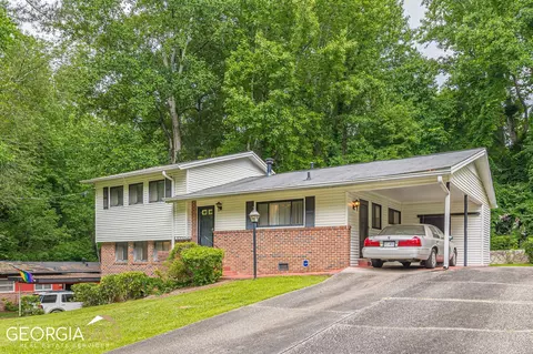 2865 Baker Ridge Dr NW, Atlanta, GA 30318