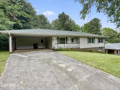 5614 Richland Dr, Douglasville, GA 30135