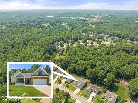 5672 Deep Creek Ct, Flowery Branch, GA 30542