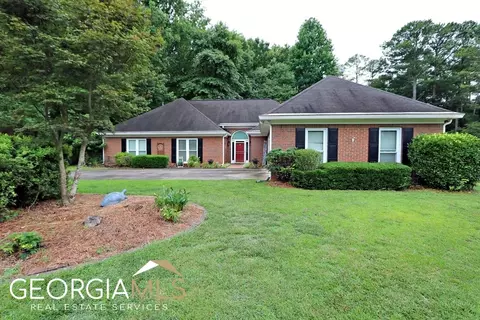 1108 Autumn Chase Ct SW, Marietta, GA 30064