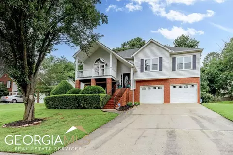 229 Eagle Glen Way, Woodstock, GA 30189