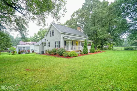 2943 Colony Ct, Gainesville, GA 30507