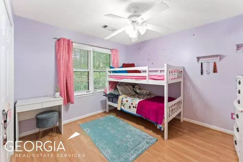 1376 Maple Ridge Dr, Suwanee, GA 30024 photo 20