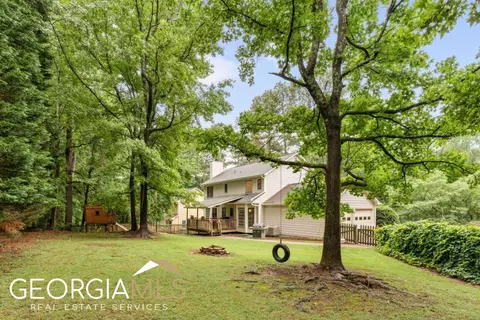 1376 Maple Ridge Dr, Suwanee, GA 30024 photo 26