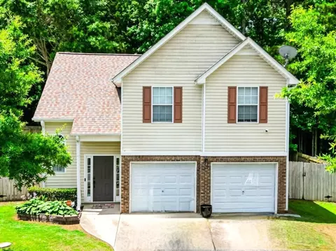 7202 Cedar Forest Dr, Douglasville, GA 30134