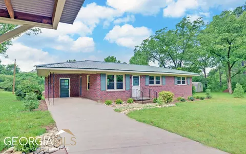 8175 Lavonia Hwy, Lavonia, GA 30553