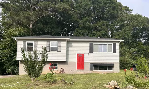 6352 Waikiki Way, Forest Park, GA 30297