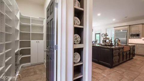8930 Colonial Pl, Duluth, GA 30097 photo 18
