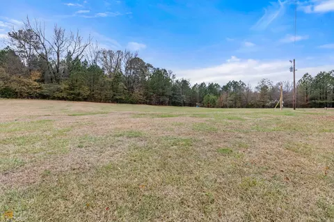 597 Moore Rd, Rayle, GA 30660 photo 2