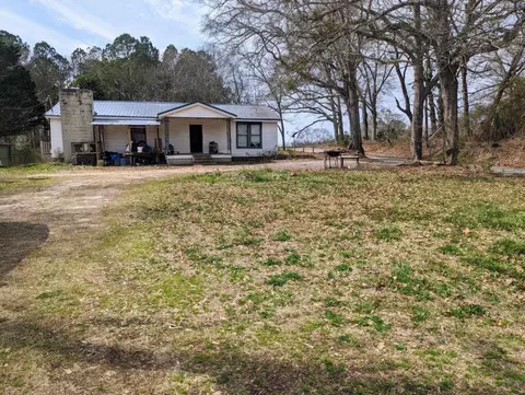 1477 Madison St, Comer, GA 30629 photo 2