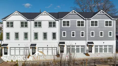 1158 Kendron Ln, Atlanta, GA 30329