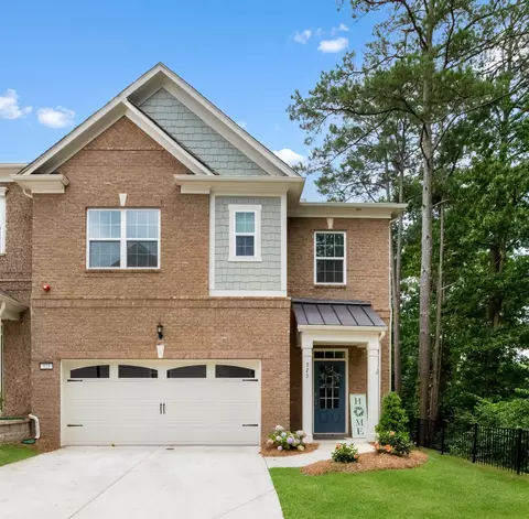 523 Cooper Ln, Woodstock, GA 30189