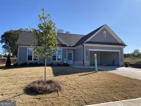 422 Glenside Dr, Jefferson, GA 30549