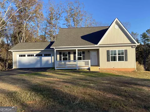 225 Grand Oaks Ln, Dahlonega, GA 30533