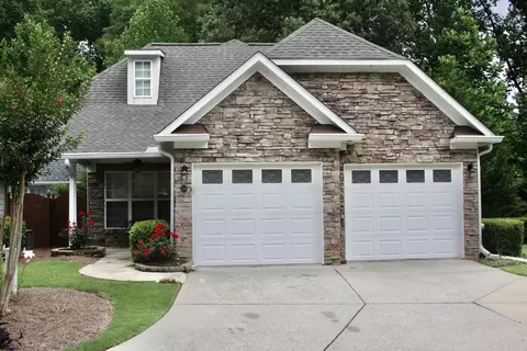 208 Villa Creek Pkwy, Canton, GA 30114