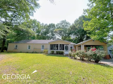 289 Pauladean Cir SE, Marietta, GA 30067