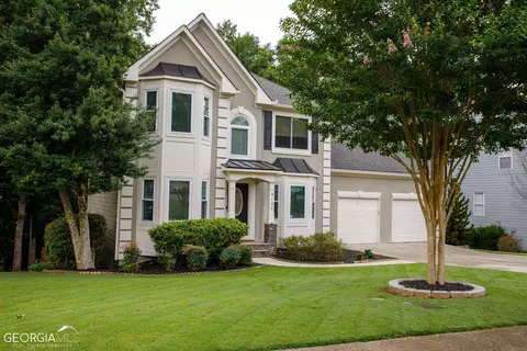 5137 Running Doe Dr, Suwanee, GA 30024