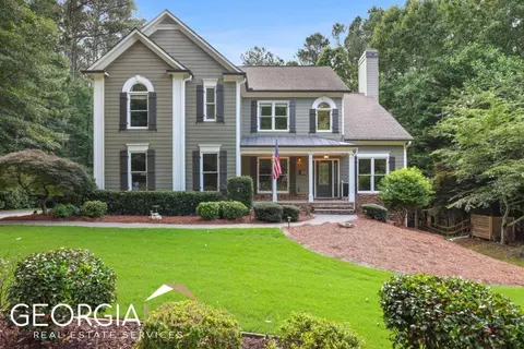 530 Wintergreen Way, Canton, GA 30115