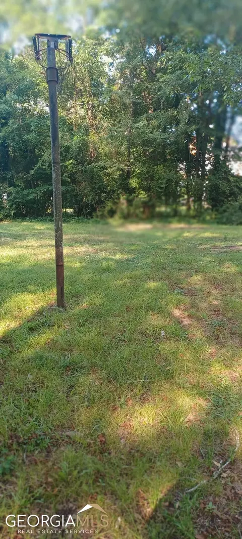 365 Covington St, Jackson, GA 30233 photo 6
