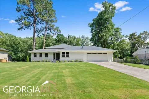 2376 Spring Creek Rd, Decatur, GA 30033