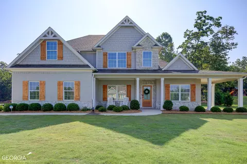 180 Senoia Oaks Way, Senoia, GA 30276