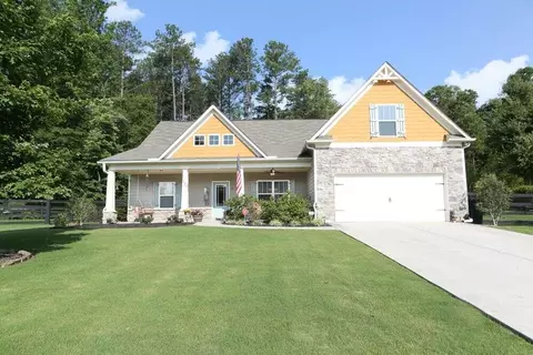 221 Azalea Lakes Ct, Dallas, GA 30157