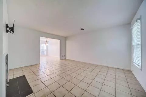 3496 Tulip Tree Ln, Duluth, GA 30096 photo 4