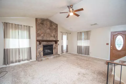 5642 Phillips Dr, Morrow, GA 30260 photo 11