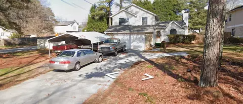 5642 Phillips Dr, Morrow, GA 30260 photo 1