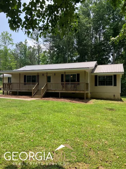 3927 Hutcheson Ferry Rd, Whitesburg, GA 30185