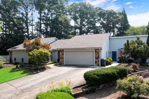 1503 Old Hunters Trce, Marietta, GA 30062