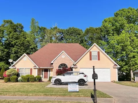 85 Summer Leigh Dr, Stockbridge, GA 30281