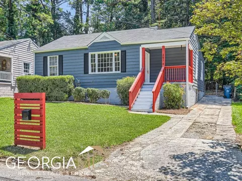 2976 Palm Dr, East Point, GA 30344