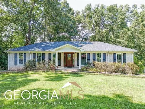 19 Hillside Dr, Rockmart, GA 30153
