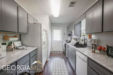 61 S Cross Rd, Lagrange, GA 30240 photo 8