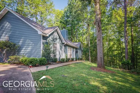 61 S Cross Rd, Lagrange, GA 30240 photo 2
