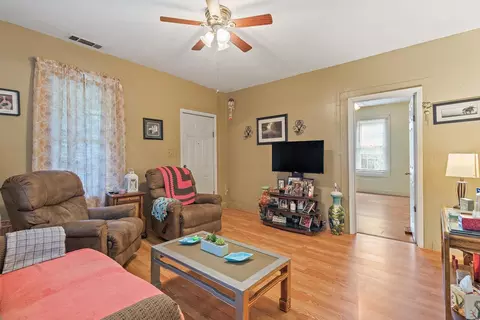 284 Piper Rd, Covington, GA 30014 photo 6