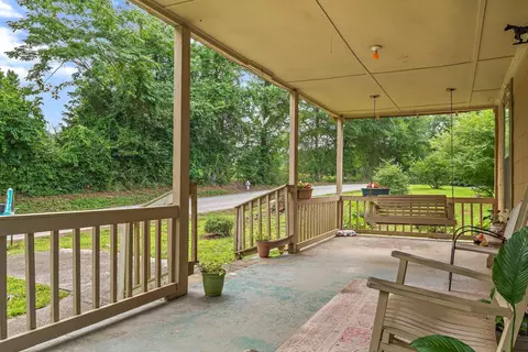 284 Piper Rd, Covington, GA 30014 photo 4