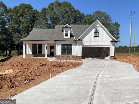 15 Dooly Dr #1, Statham, GA 30666