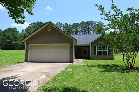 141 Caroline Ct, Gay, GA 30218