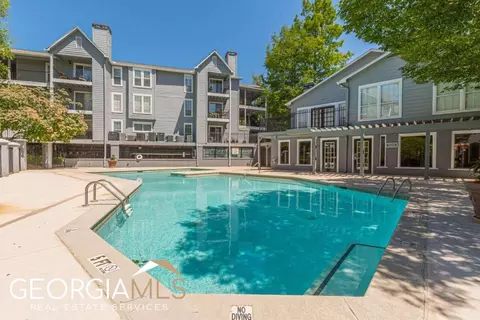 639 Granville Ct, Sandy Springs, GA 30328