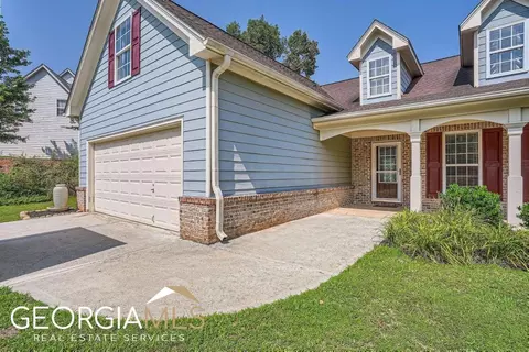 3929 Walnut Grove Way, Gainesville, GA 30506