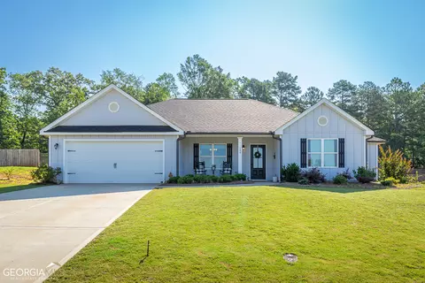 144 Grand Oaks Ave, Bethlehem, GA 30620