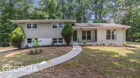 3220 Beaver Dr, Douglasville, GA 30135