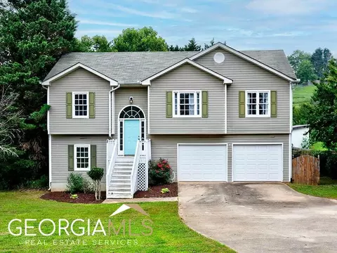 30 Magnolia Ct NE, Rydal, GA 30171