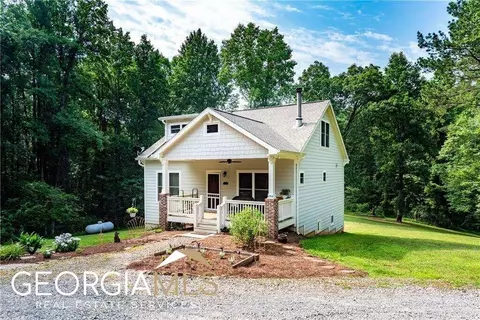 154 Whitfield Ln, Ball Ground, GA 30107