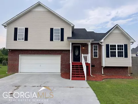 128 Summerfield Ln NE, Calhoun, GA 30701